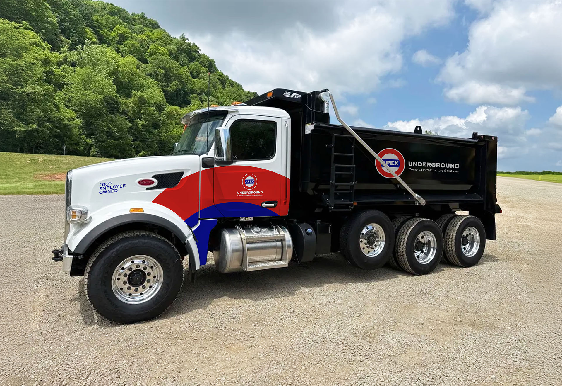 Bluebird ApexUnderground BoxTruck